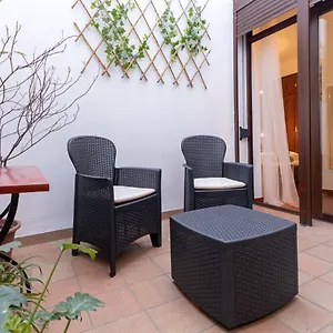  Apartment Madrono Regina