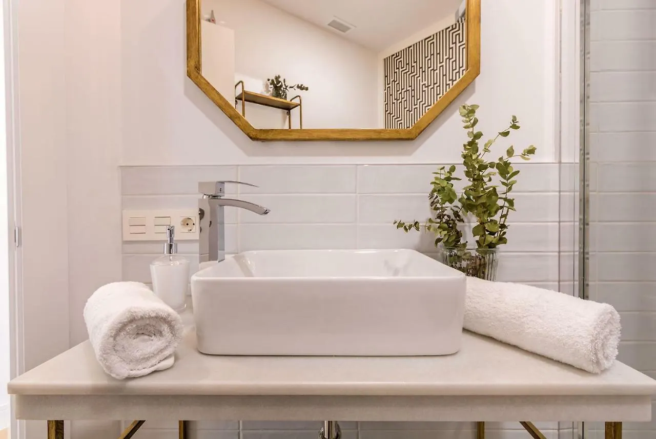 Апартаменты Ohliving Santa Cruz Севилья