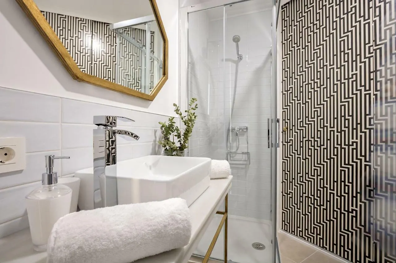 Апартаменты Ohliving Santa Cruz Севилья
